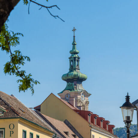 Kirchturm in Hainburg an der Donau.